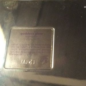 tarte Makeup - New TARTE Highlighter Goddess Glow tarte Makeup - New TARTE Highlighter Goddess Glow